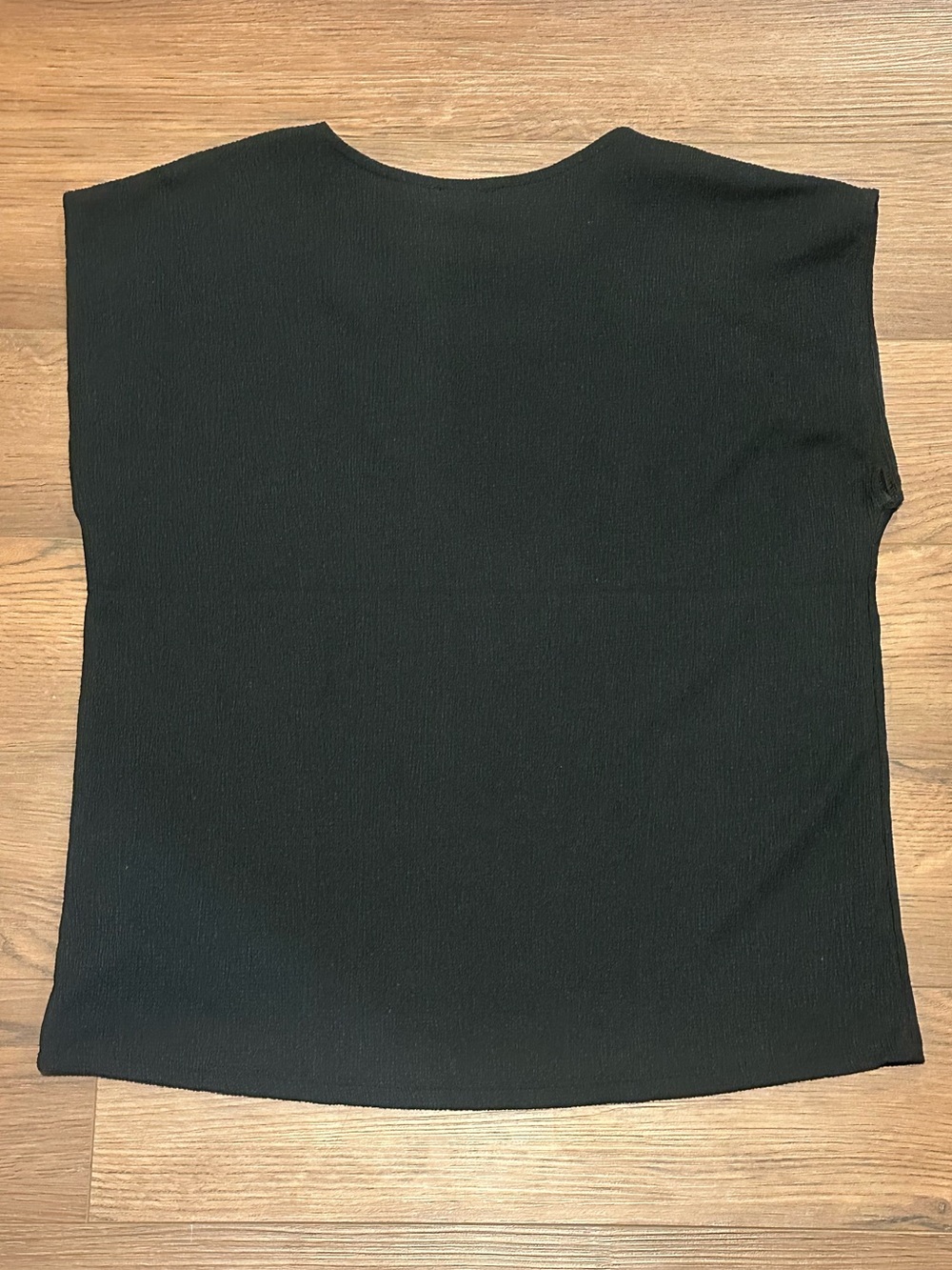 Express Black Short-Sleeve Ribbed Tee - Picture 3 of 5